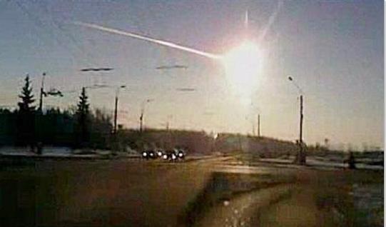 2013年俄罗斯陨石撞击的视频
