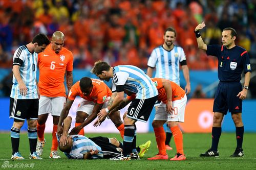 2014世界杯阿根廷对荷兰比赛